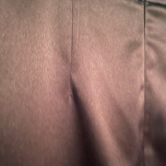 🛑Black Fitted Pencil Skirt🛑 - Picture 3 of 7